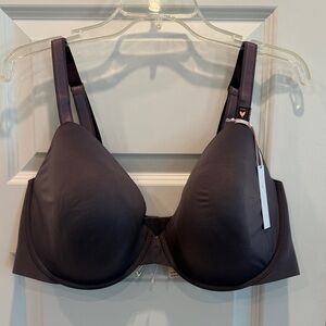 Women's NWT VS bra 44DD